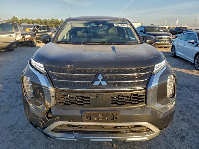 Фото 5 - MITSUBISHI OUTLANDER