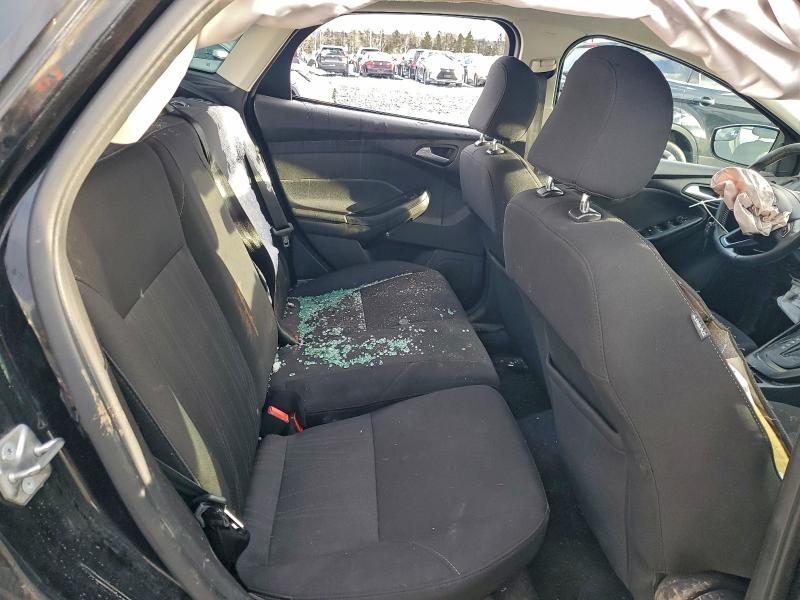 Фото 10 - FORD FOCUS