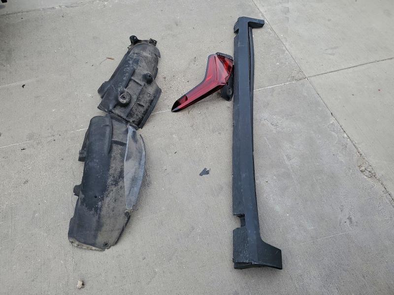 Фото 13 - CADILLAC XT5