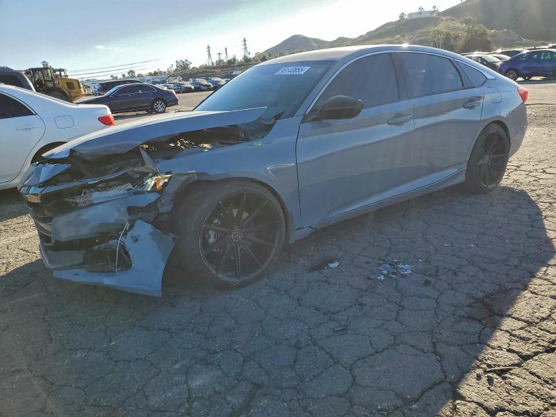 Фото 1 - HONDA ACCORD