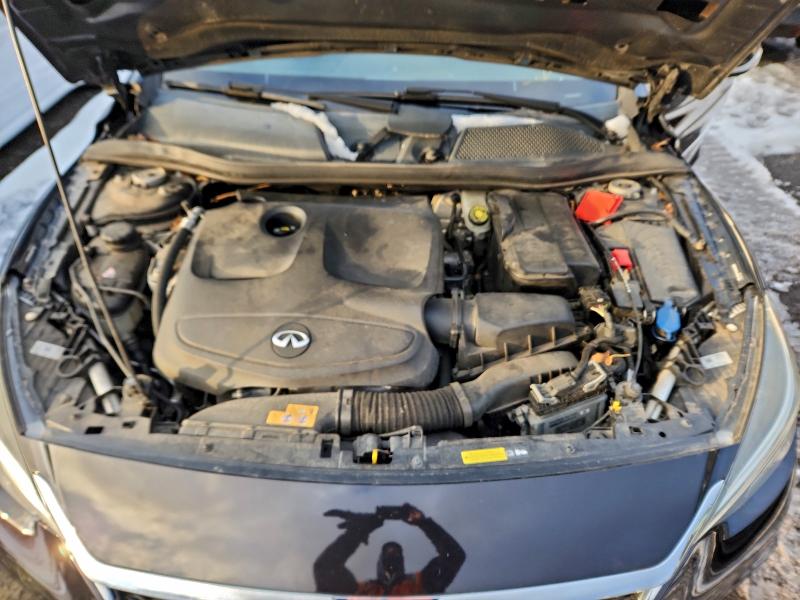 Фото 12 - INFINITI QX30