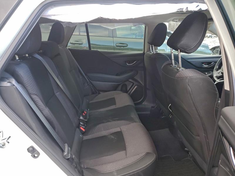 Фото 11 - SUBARU OUTBACK