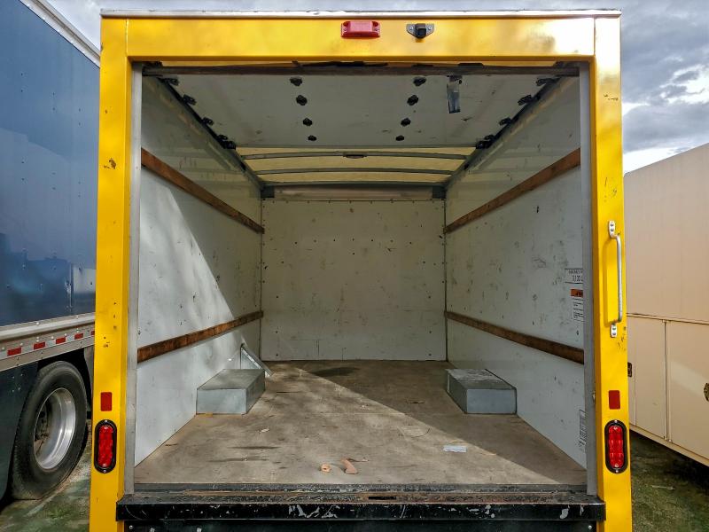 Фото 10 - GMC SAVANA