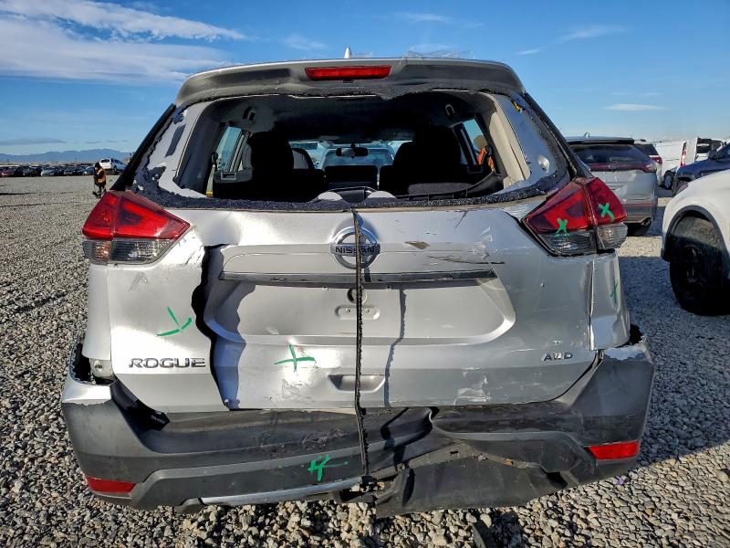 Фото 6 - NISSAN ROGUE