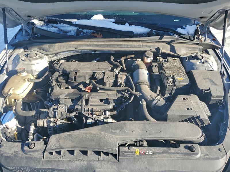 Фото 11 - KIA K5