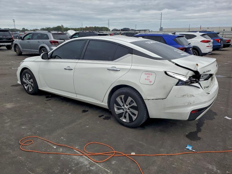 Фото 2 - NISSAN ALTIMA