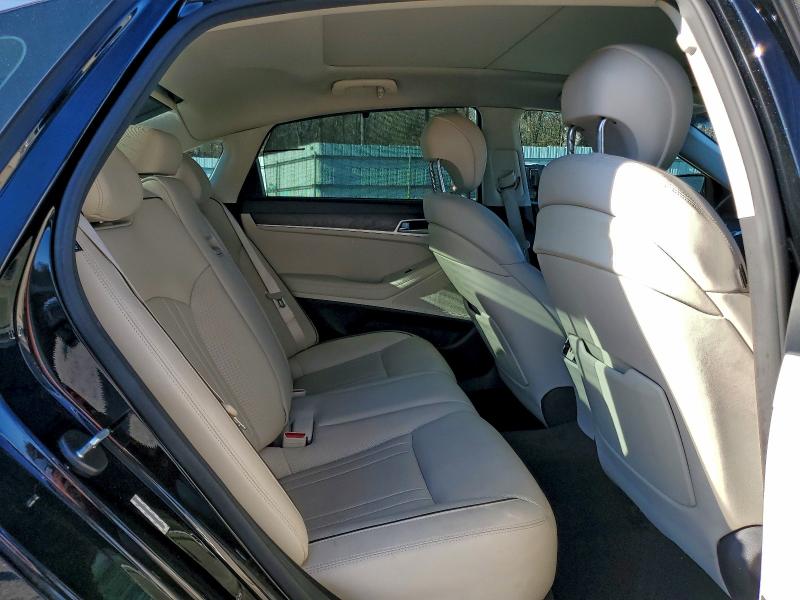 HYUNDAI GENESIS 2015 VIN KMHGN4JEXFU062911