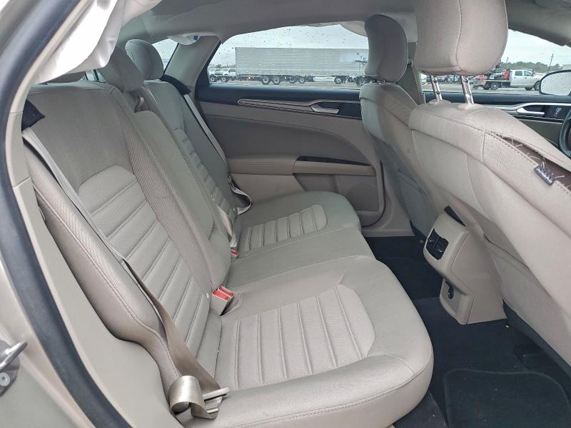 Фото 10 - FORD FUSION