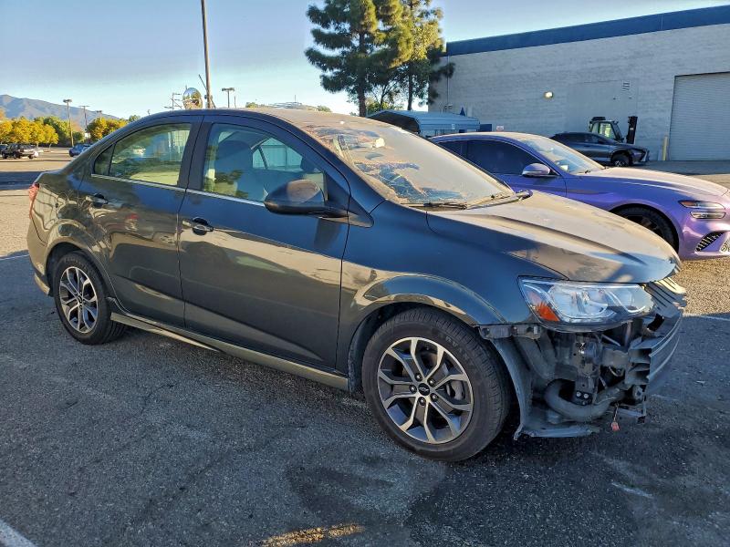 Фото 4 - CHEVROLET SONIC