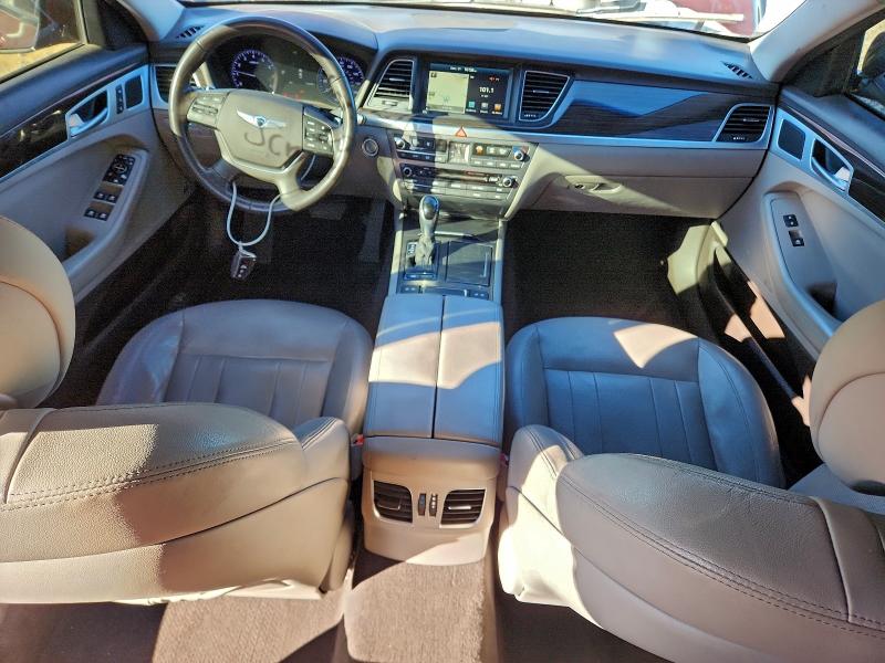 Фото 8 - HYUNDAI GENESIS