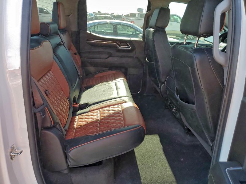 Фото 10 - GMC SIERRA