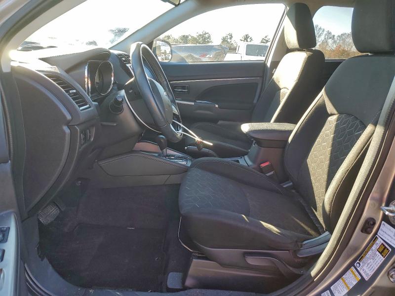 Фото 7 - MITSUBISHI OUTLANDER