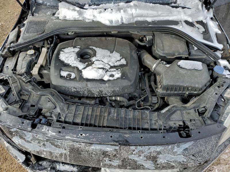 Фото 11 - VOLVO S60