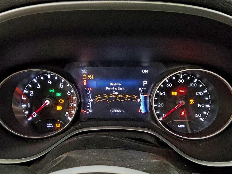 Фото 9 - JEEP COMPASS