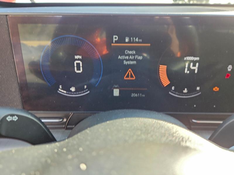 Фото 9 - HYUNDAI KONA