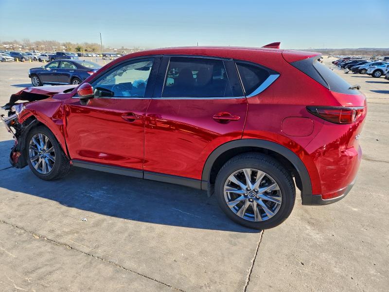 Фото 2 - MAZDA CX-5