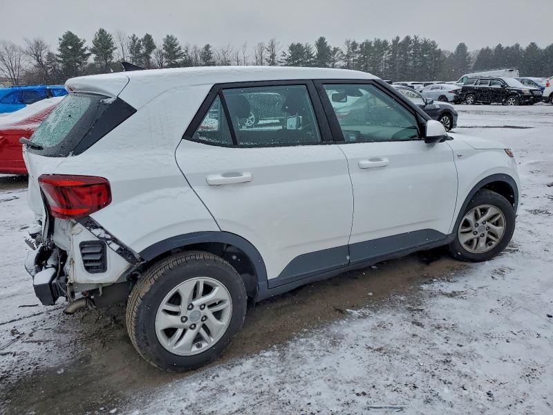 HYUNDAI VENUE 2021 VIN KMHRB8A39MU108233