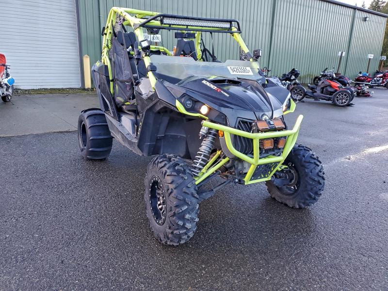 CAN-AM SIDEBYSIDE 2015