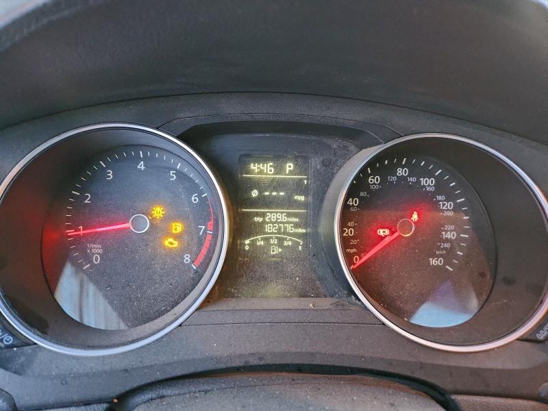 Фото 9 - VOLKSWAGEN JETTA