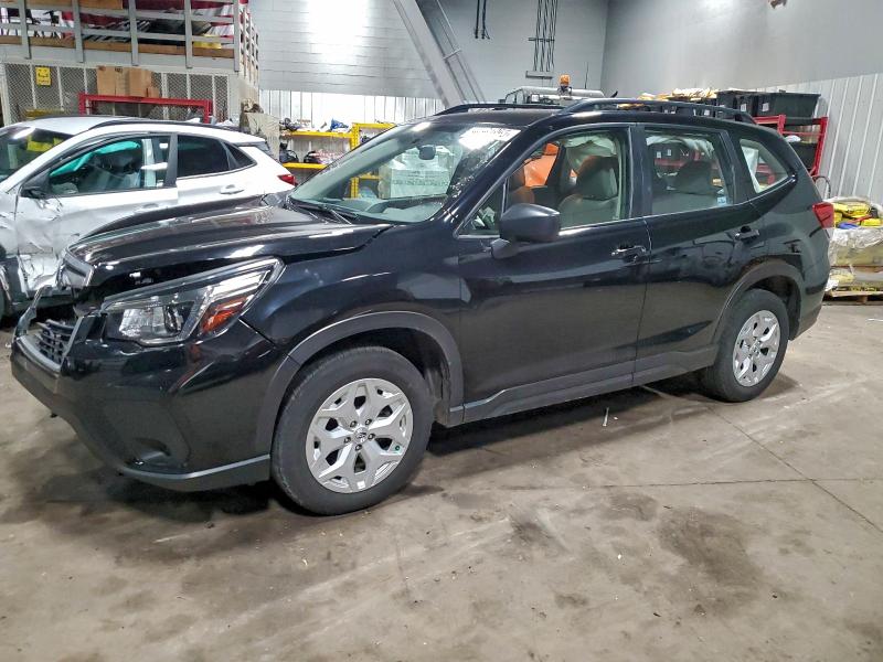 Фото 1 - SUBARU FORESTER