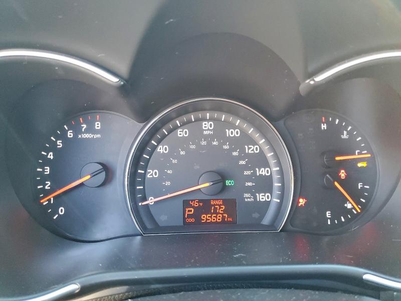 Фото 9 - KIA SORENTO