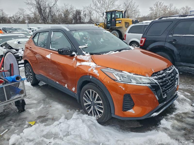 Фото 4 - NISSAN KICKS