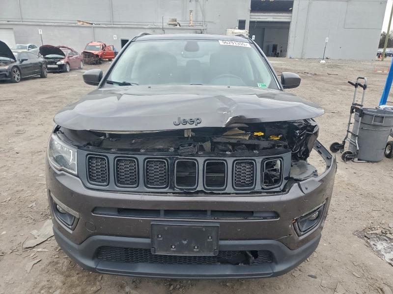 Фото 5 - JEEP COMPASS