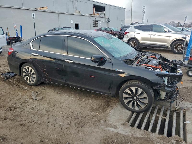 Фото 4 - HONDA ACCORD