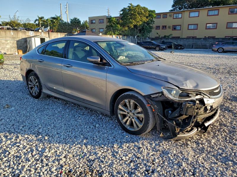 Фото 4 - CHRYSLER 200
