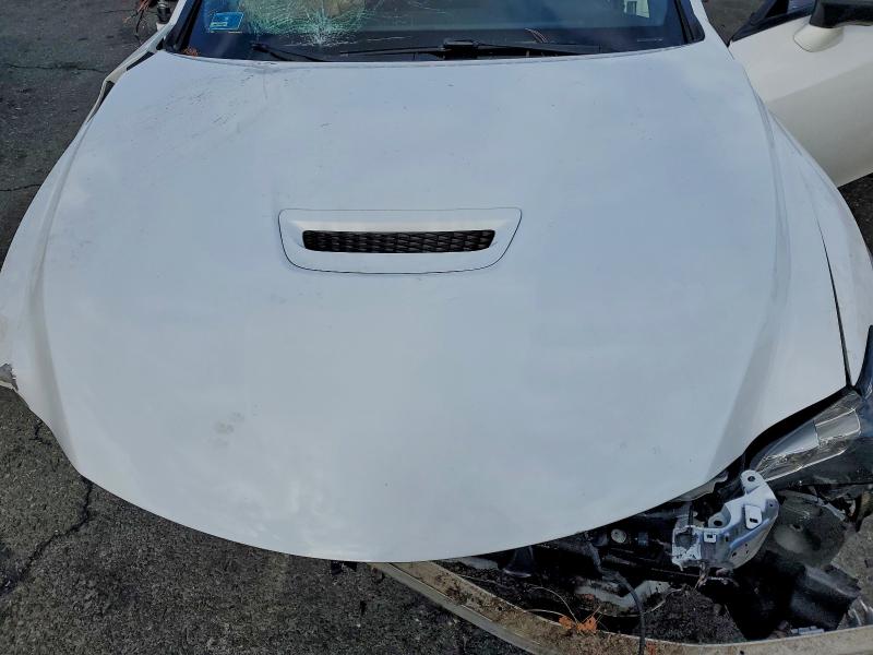 Фото 11 - LEXUS RC