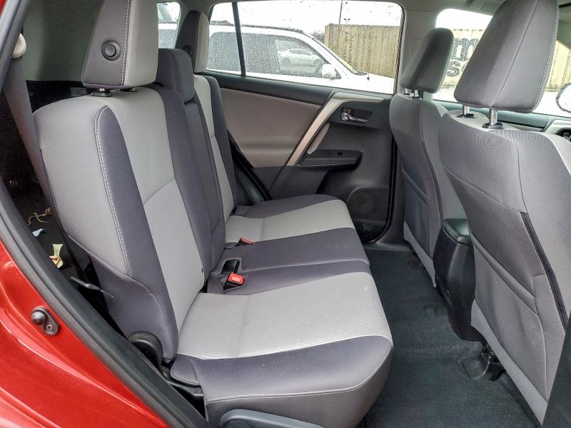 Фото 11 - TOYOTA RAV4