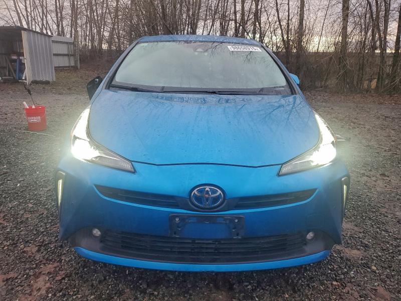 Фото 5 - TOYOTA PRIUS