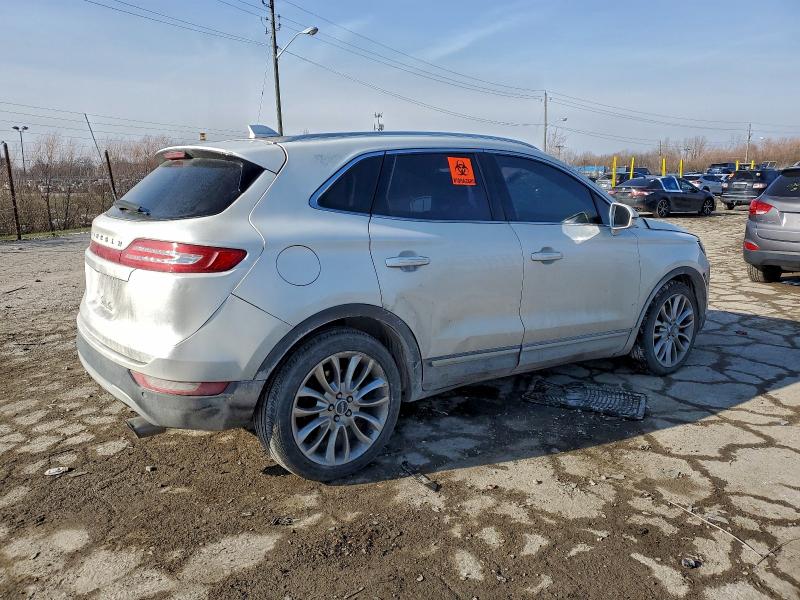 Фото 3 - LINCOLN MKZ