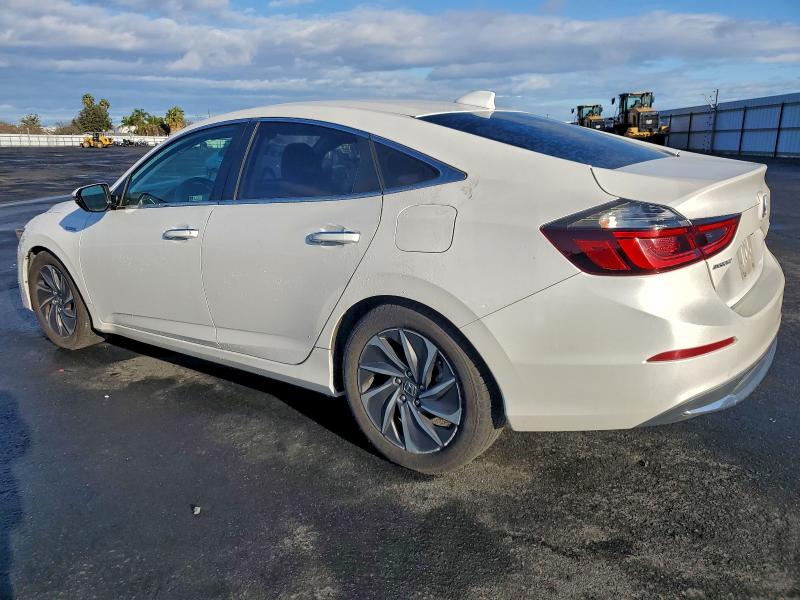 Фото 2 - HONDA INSIGHT