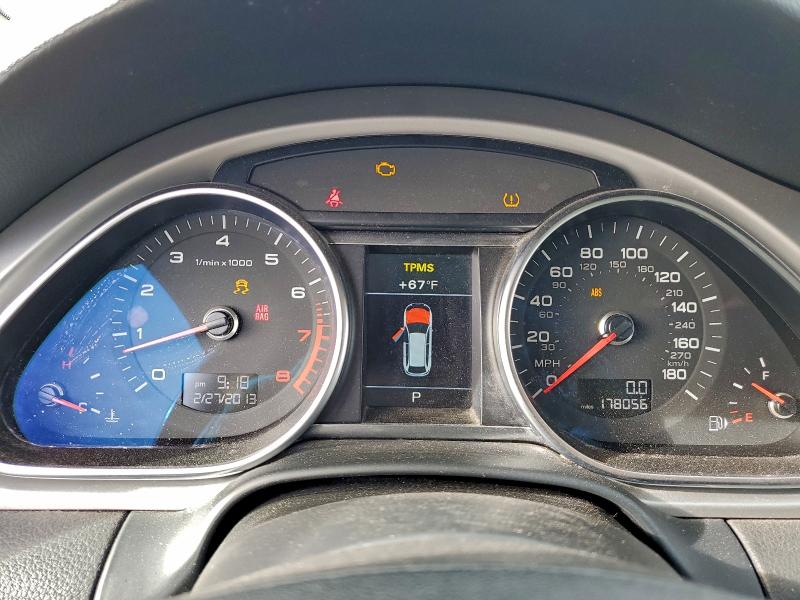 Фото 9 - AUDI Q7