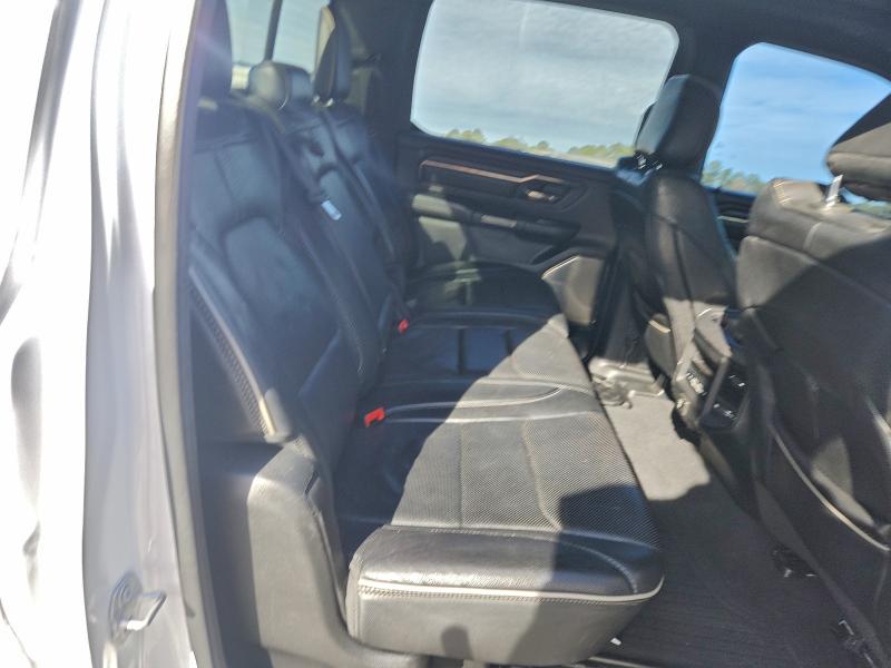 Фото 10 - RAM 1500