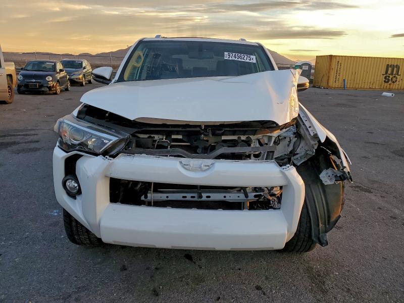 Фото 5 - TOYOTA 4RUNNER