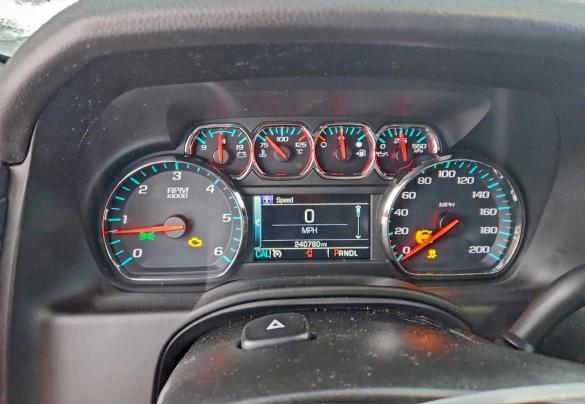 Фото 9 - CHEVROLET SUBURBAN