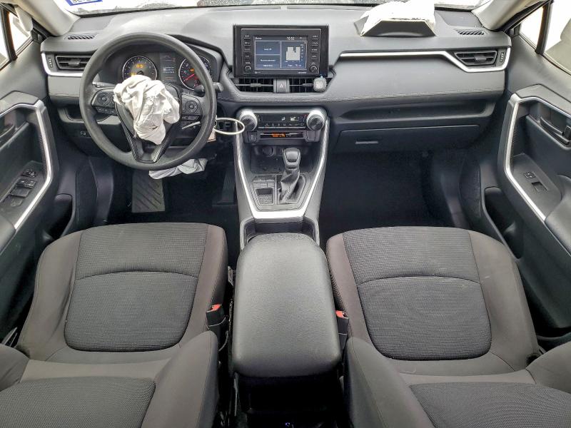 Фото 8 - TOYOTA RAV4