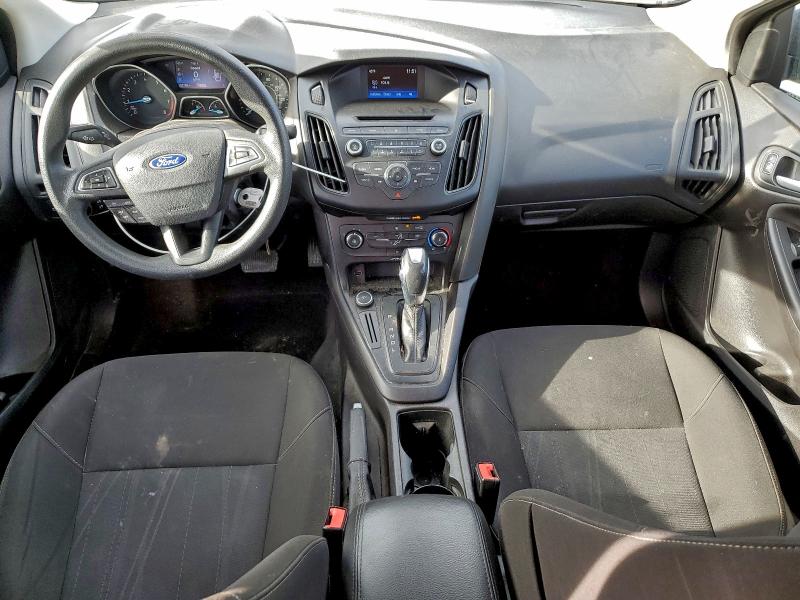 Фото 8 - FORD FOCUS