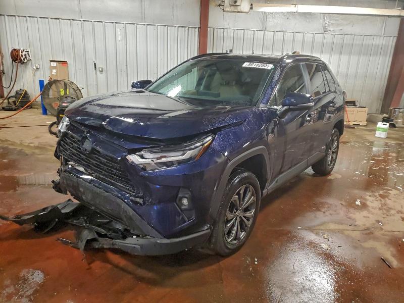 Фото 1 - TOYOTA RAV4