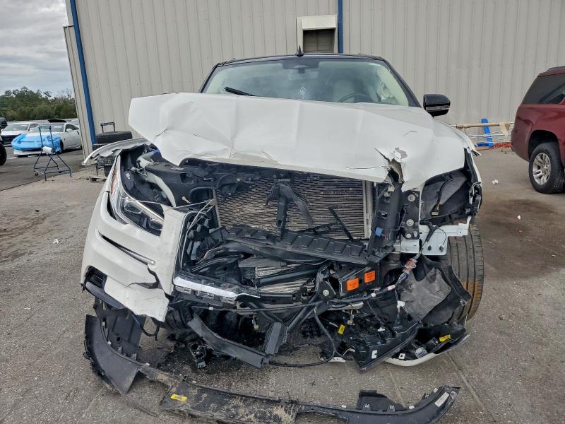 Фото 5 - LINCOLN NAVIGATOR