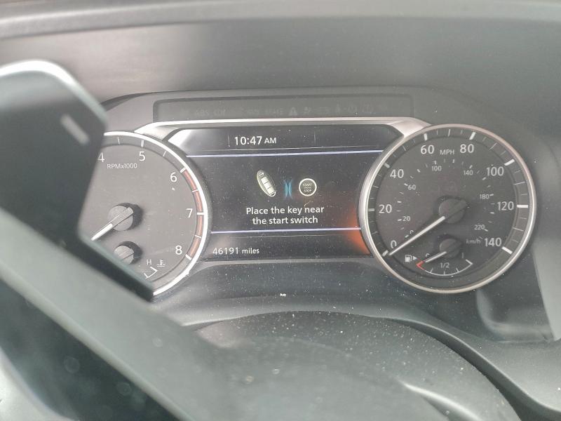 Фото 9 - NISSAN ROGUE