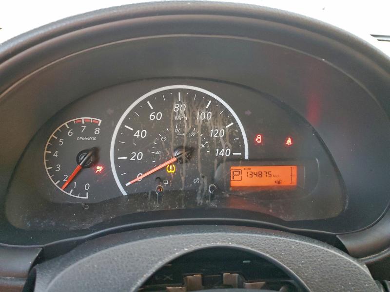 Фото 9 - NISSAN VERSA