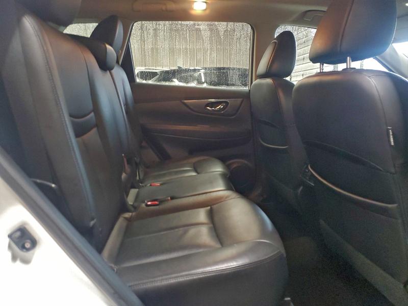 Фото 11 - NISSAN ROGUE