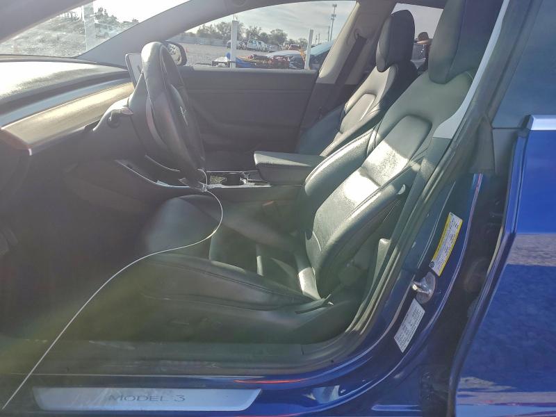 Фото 7 - TESLA MODEL 3