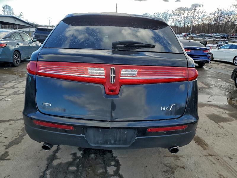 Фото 6 - LINCOLN MKT