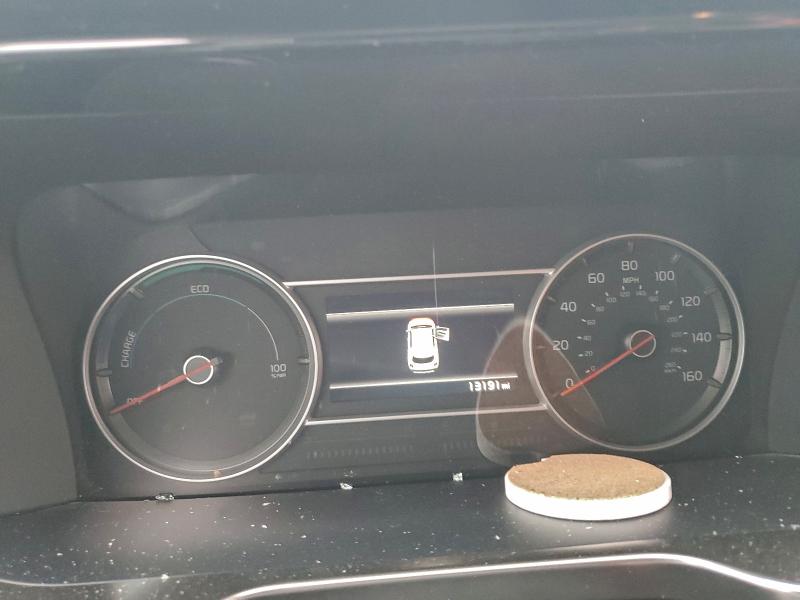 Фото 9 - KIA SORENTO