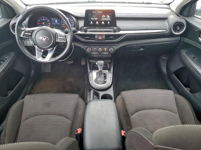 Фото 8 - KIA FORTE