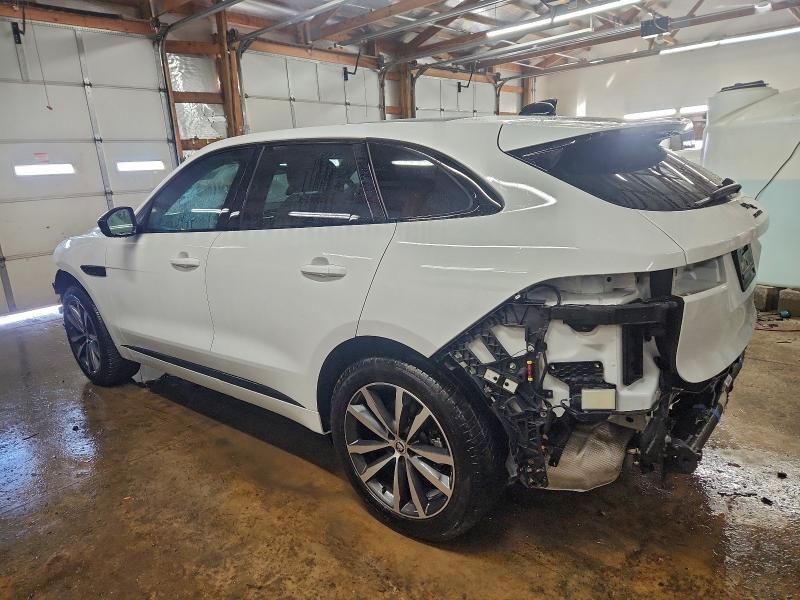 Фото 2 - JAGUAR F-PACE